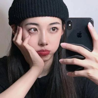 关于她的二三事